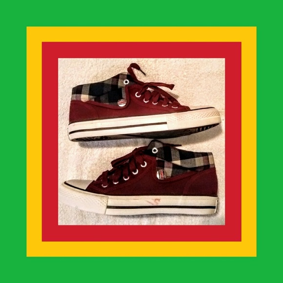 Guo An Shoes - JUST A LITTLE PLAID. FINAL PRICE!